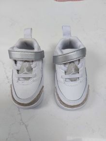 Baby shoes