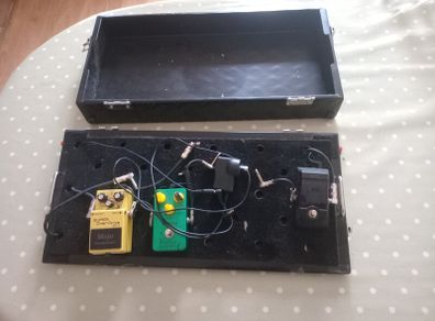 Guitar pedalboard