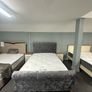 Bed and mattress Image 3