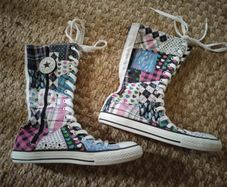 Converse Boots. Size 3.5