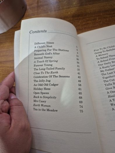 1988. To School Through the Fields. An Irish Country Childhood. Alice Taylor.