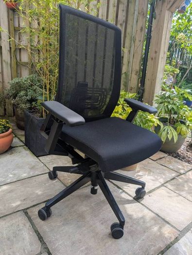 ergonomic office chair