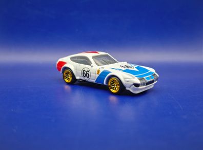 Hot Wheels Ferrari 365 GTB4 C with custom wheels.