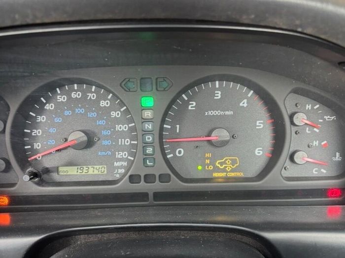 Toyota Land Cruiser 2002