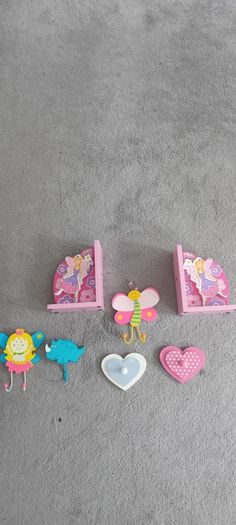 Kids bedroom hooks