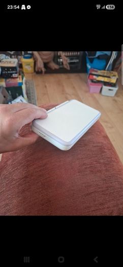 New Nintendo 2DS XL lavender