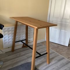 Dining room tables