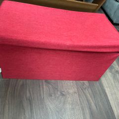 Storage box/seat