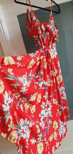 BERSHKA red floral ruffle frill wrap dress Sz S (Fit 8-10UK) - Bnwt