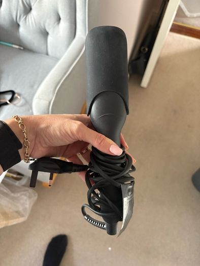 GHD Straightener