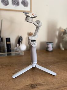 DJI Osmo Mobile SE Phone Gimbal
