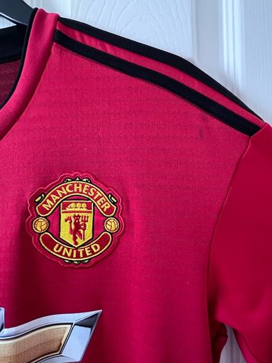Man United, soccer jersey