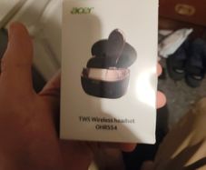 Acer ear buds
