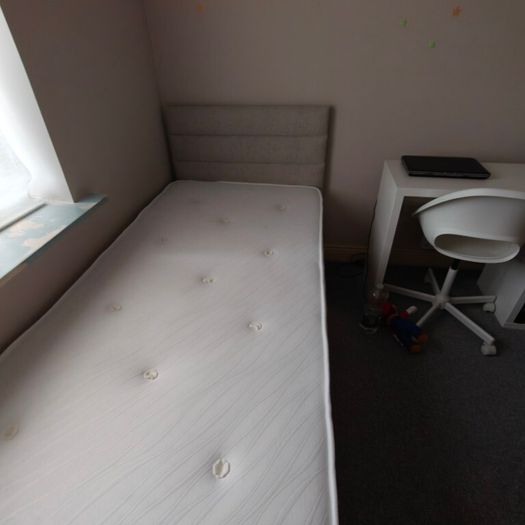 Single bed