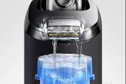 Braun series 9 8 7 Clean and Renew Electric Shaver Cleaning Cartridges, Hygienically Cleans, Removing Residual Hair &amp; Skin Particles,
