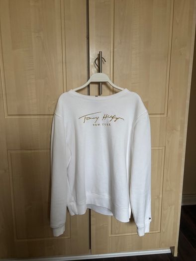 tommy hilfiger jumper
