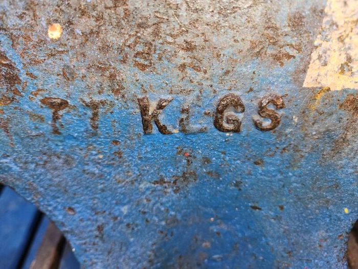 John Brooks Vaughans 1.5 CWT 77kg Anvil & Stand- Made in England from Cast Steel - Worlds Best Anvil