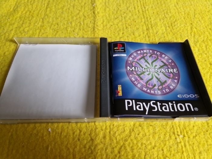 Who wants to be a millionaire PlayStation1 ps1 PlayStation2 ps2 games Original