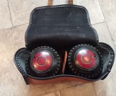 Pair of Vintage Thomas Taylor Lignoid Bowls (Size 5) + Real Leather Bag