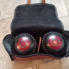 Pair of Vintage Thomas Taylor Lignoid Bowls (Size 5) + Real Leather Bag