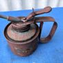Vintage oil can Image 3
