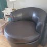 Swivel chair Image 3