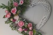 55cm White Wicker heart floral wreath