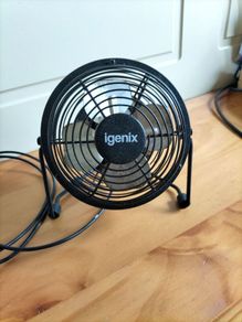 Fan with USB cable