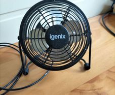 Fan with USB cable