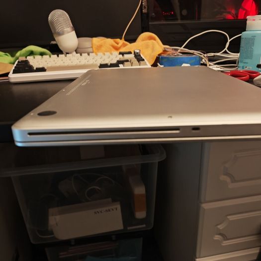 Apple MacBook Pro 17" Unibody (A1297) - Spares or Repairs - Project