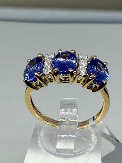 Gold 14K (585) Yellow Gold AAA Tanzanite & Lab Grown Diamond