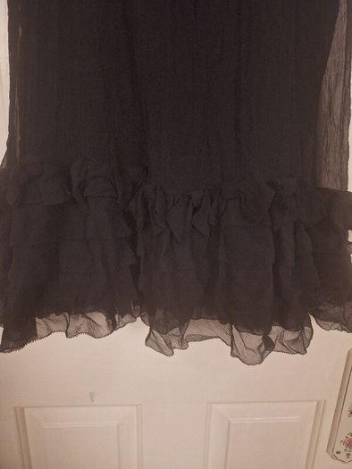Juicy Couture 'New' Black Silk Ruffle Dress Textured Sleeveless Lined Lace Hem .. Size Medium .. Price Drop