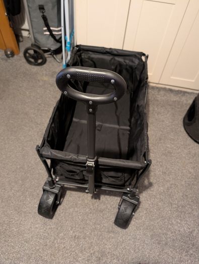 Folding Cart/Wagon (on wheels)
