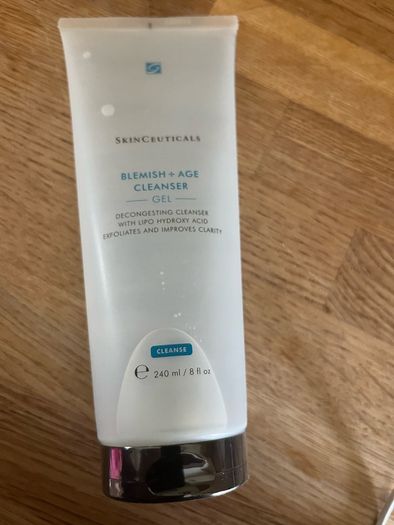 Skinceuticals cleanser