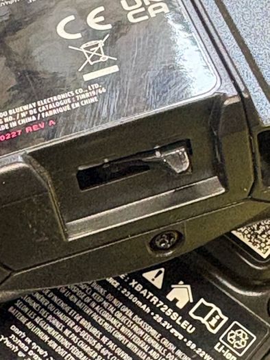Shark batteries & charger