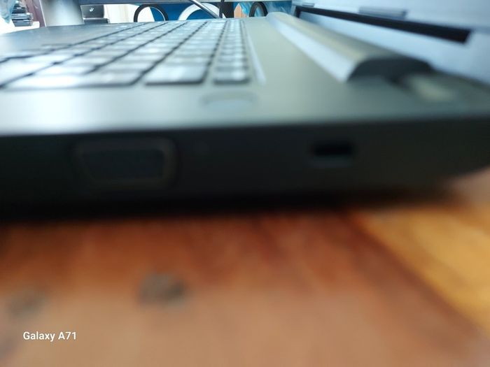 Dell Latitude 3460, Intel Core i3-5005U CPU, 2.0GHz, 8GB Ram, 300GB HDD, windows 10 Pro, Microsoft Edge, Chrome