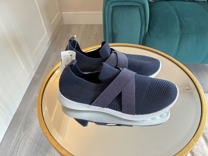 Brand-new Ladies Navy Memory Foam Casual Sneakers from Tex