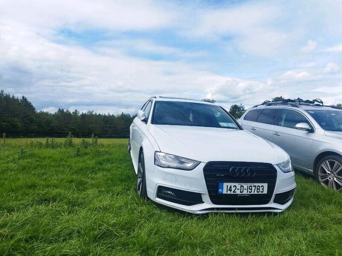 Audi A4 S line Black Edition Quatro 177BHP