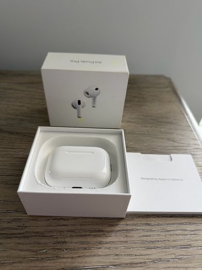 Apple Airpod Pro Gen 3 (latest)