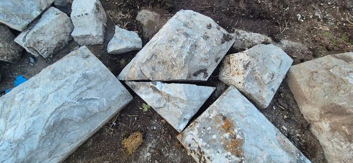 Old Capping stones 1901