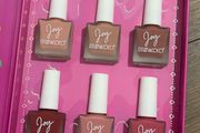 Blusher set new