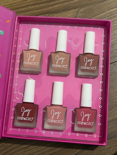 Blusher set new