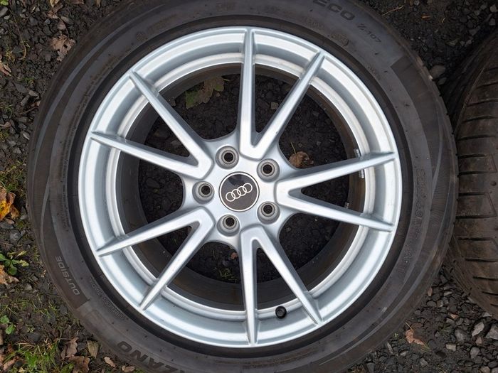 17" Genuine Audi Alloys with tyres