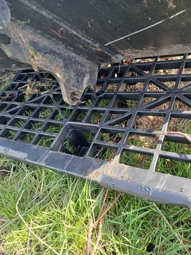 tractor bucket