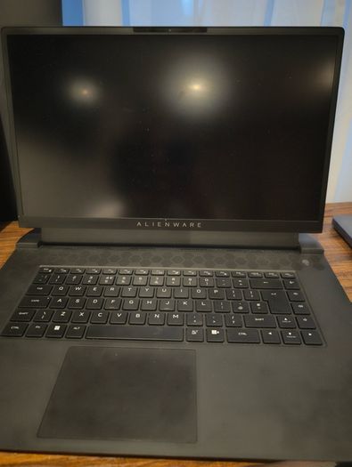 Alienware M17 R5 4K Display 1 TB Storage Warranty