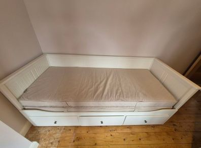 IKEA Hemnes guest/day bed incl. One Vannareid mattress