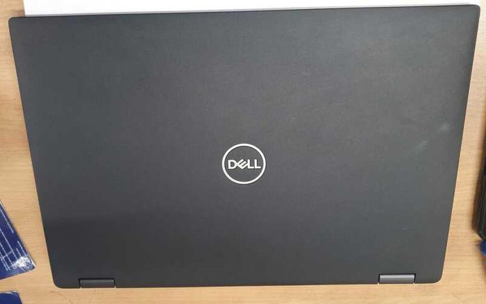 Dell Latitude 7390 2-in-1 - Core i5 8th Gen | 16GB RAM | Touchscreen | Windows 11 Pro