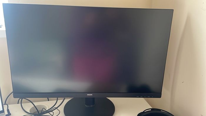 PHILIPS 27 Inch QHD Monitor in Excellent Condition