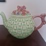 vintage teapot Image 3