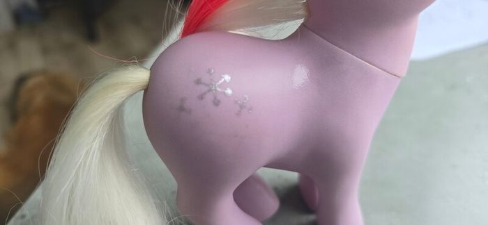 TLC Powder Unicorn Ponies MLP G1 My Little Pony Hasbro